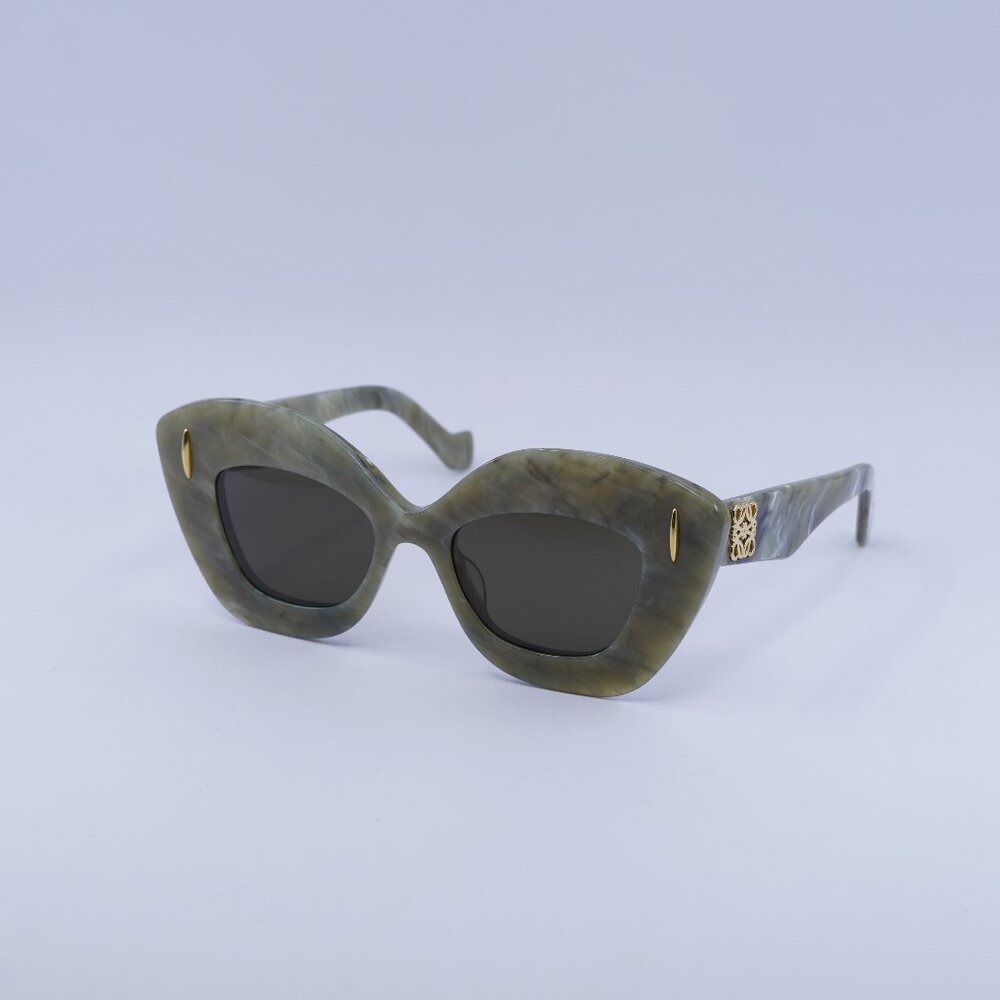Loewe LW40127I 60E Sunglasses Green Marble Cat Eye Frame, Brown Lenses